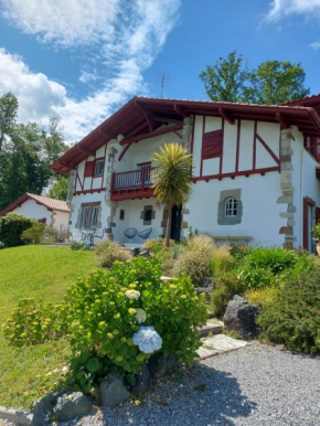 Maison d'hôtes VILLA XARAN ERDIAN